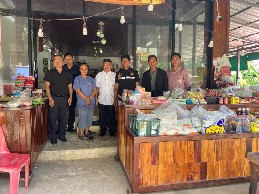 ลงพื้นที่ตรวจเยี่ยมร้านค้าในชุมชนเขตตำบลนาเรือง ในช่วงเทศกาลลอยกระทง 2568